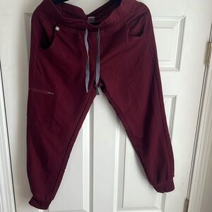 FIGS: Zamora Jogger Scrubs: Burgundy (SP)